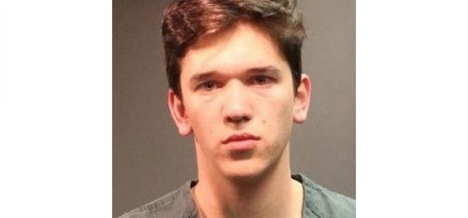 21-year-old Man Arrested for Sexually Assaulting 12-year-old Girl He Met on Tinder