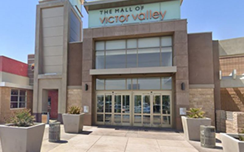 A Trio of Juvenile Strong-Arm Robbers Attack at the Mall