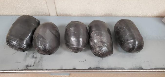 Kettlebell-Packs full of Methamphetamine Hurled into the U.S.