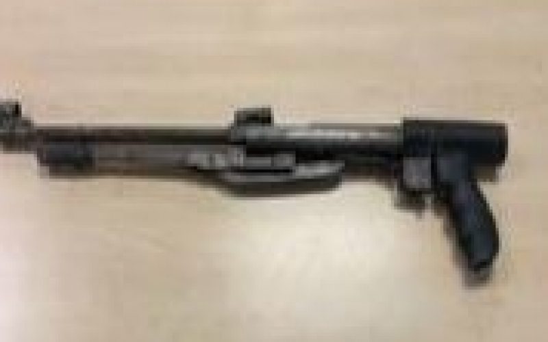 Man with replica shotgun eventually arrested