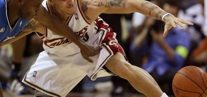 DELONTE WEST ARRESTED IN FLORIDA … After Alleged Drunken Incident With Cops