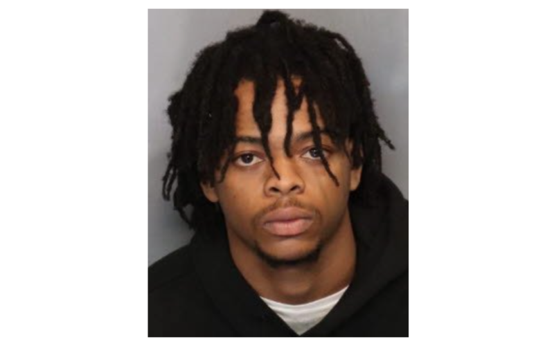 Man reportedly exchanges gunfire with attempted robbery suspects; one arrested