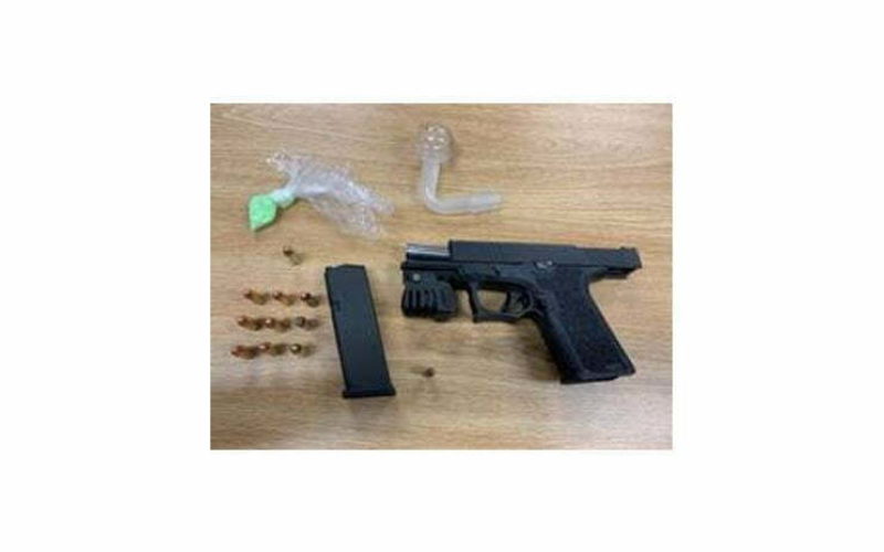 Felonious Pair Found with Firearms