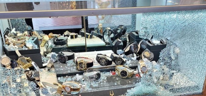 Jewelry Store Smash-and-Grab Suspect Caught by La Mesa Police